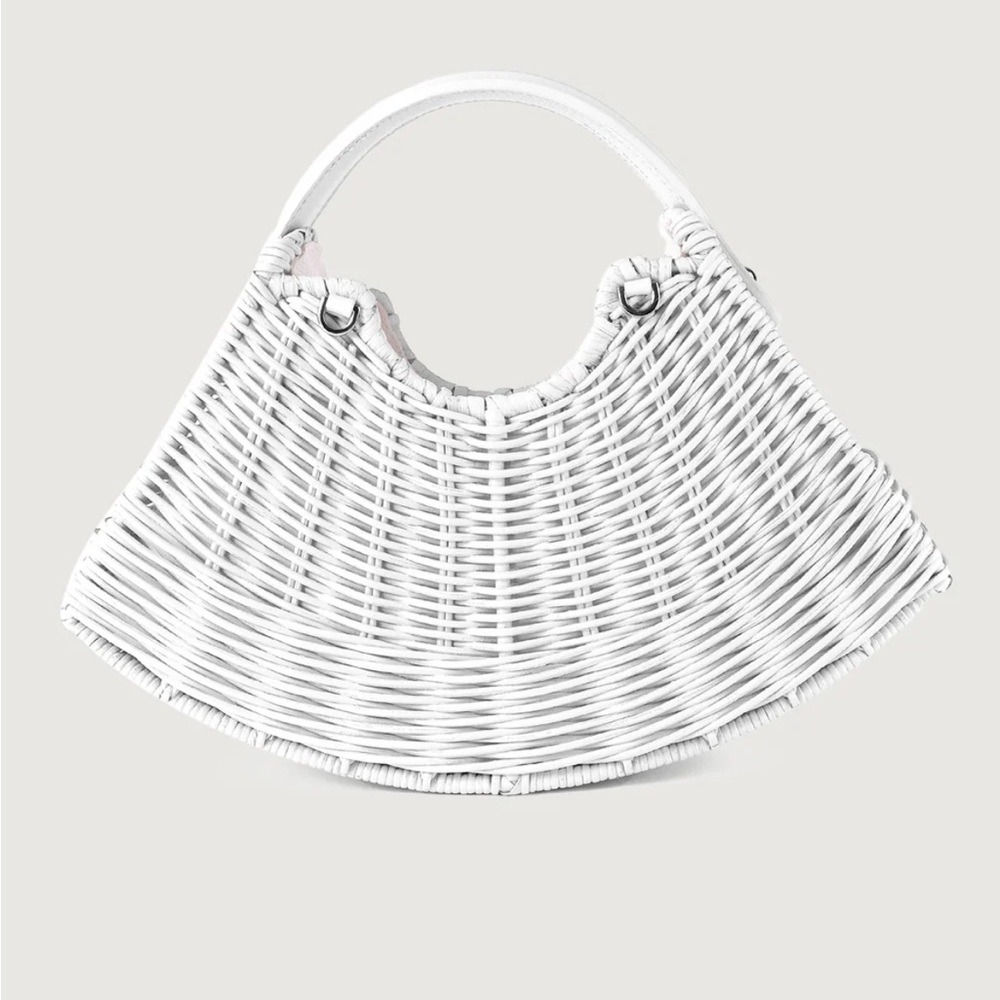 NWT Wicker Wings White Fan Purse